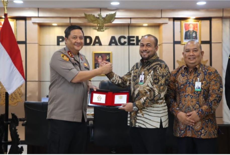 Direksi Bank Aceh Syariah Audiensi dengan Kapolda Aceh