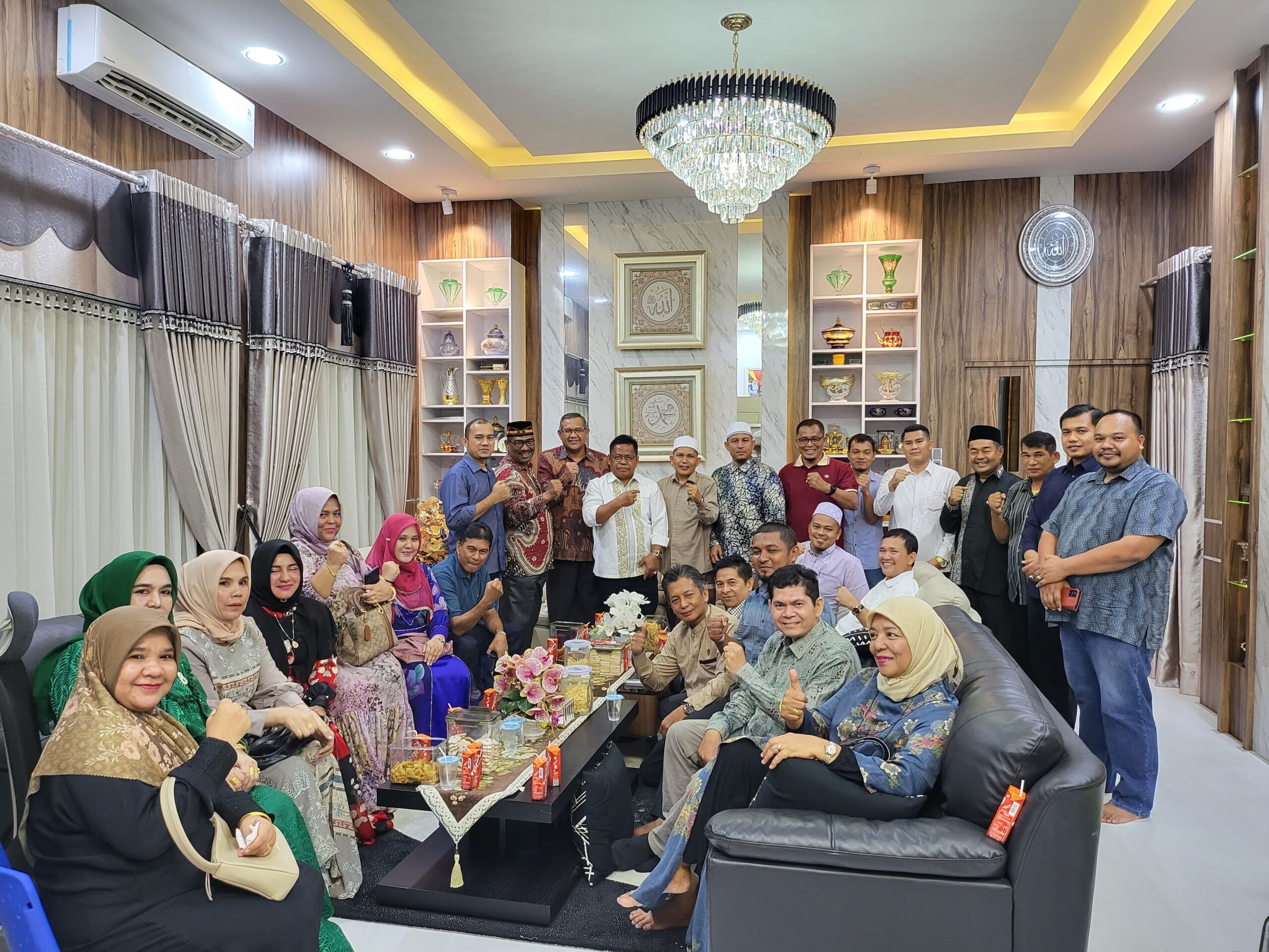 Pakar Ekonomi Syariah Aceh Dukung Aminullah Lanjutkan Banda Aceh Gemilang Jilid ll